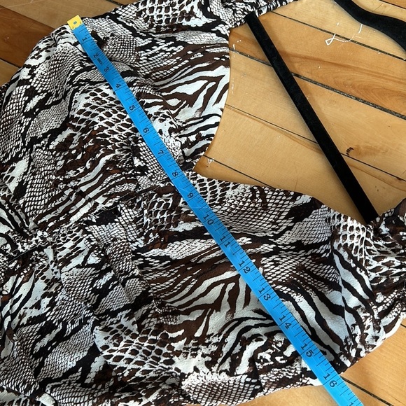 Aritzia Wilfred Veda Giselle Animal Print Snake Ruched Mini Dress - Picture 10 of 12